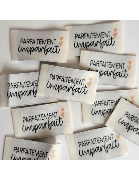 Set of 5 woven labels to sew Perfectly imperfect