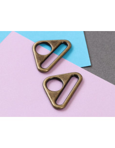Set of 2 triangular rings, 38 mm, antique brass
