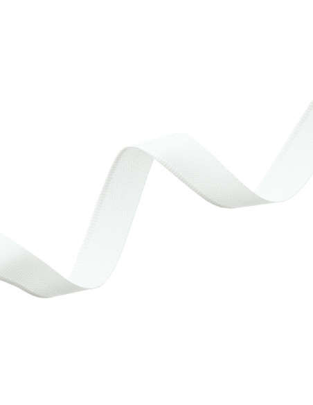 White heel pad