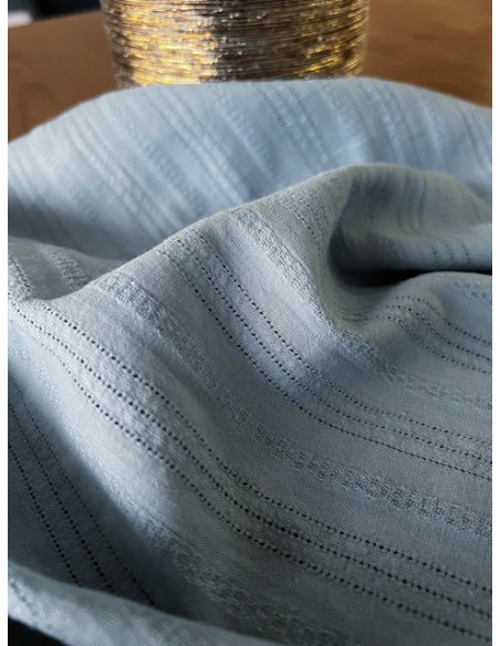 Tissu broderie Iris bleu ciel - My Dress Made
