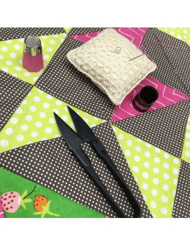 Clover carbon thread cutter