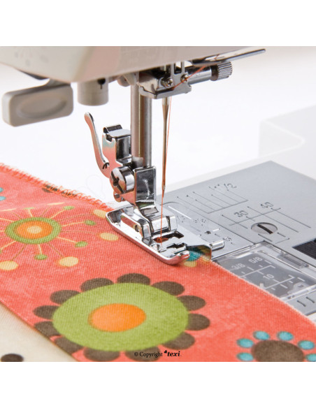 Overlock foot