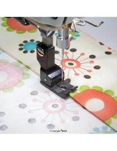 Left non-stick wedge foot