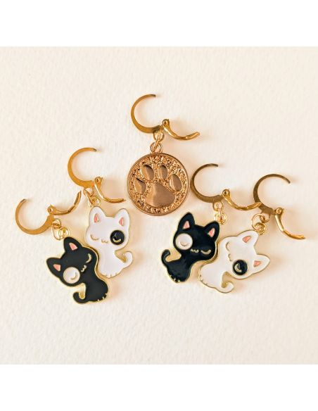 Lot de 5 anneaux marqueurs de maille - Chats blanc et noir