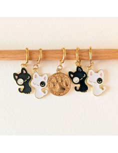 Lot de 5 anneaux marqueurs de maille - Chats blanc et noir 2