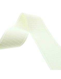 Cartridge pleat tape with flamingo pleats for staples - Ecru