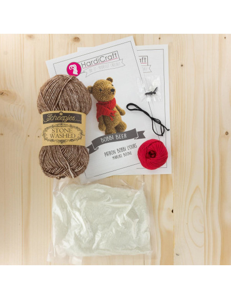Crochet kit - Bobbi the bear