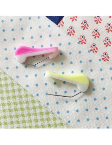 Prodigy Clover Pins