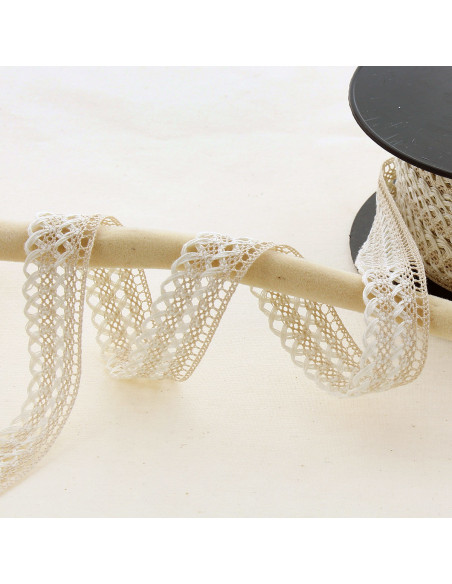20mm Scalloped Lace - Beige