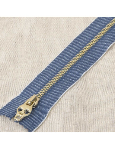 Skull zipper jeans