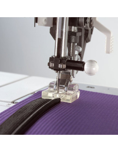 Pfaff invisible zipper foot