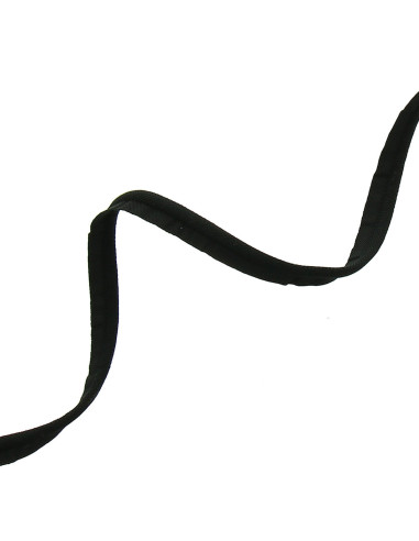 Simple piping - Black