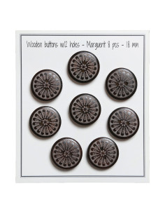 Pack of 8 daisy wooden buttons 18 mm