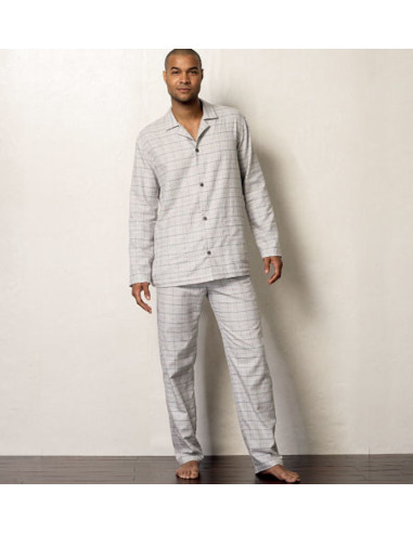 Robe, belt, top, shorts, and pants pattern - Vogue 8964