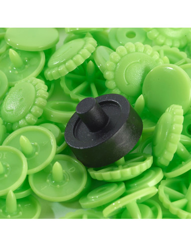 Set of 21 Color Snaps Flower Press Studs 13.6 mm - Green