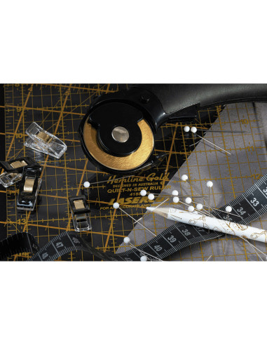 Self-healing cutting mat black 30 x 45 cm