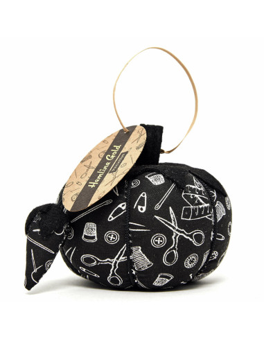 Maxi black tomato pincushion