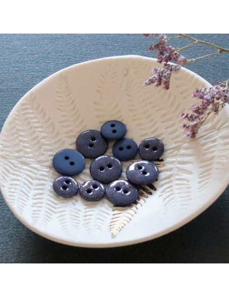 Navy blue glitter button with 2 holes