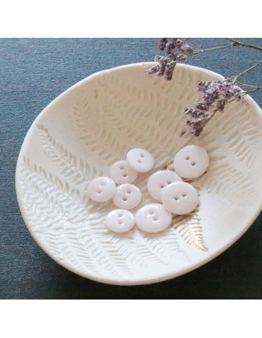 Off-white glitter button with 2 holes