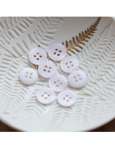 4-hole daisy button - Off-white