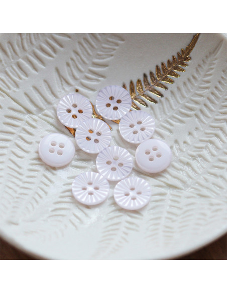 4-hole daisy button - Off-white