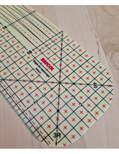 Hot ironing rule for hems 30 x 10 cm