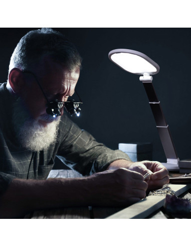 Foldi Go Daylight rechargeable desk lamp