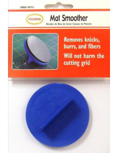 Cutting board cleaner and restorer