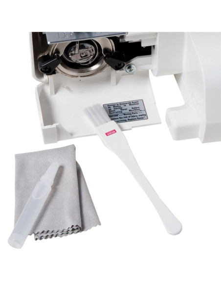 Cleaning kit for machine