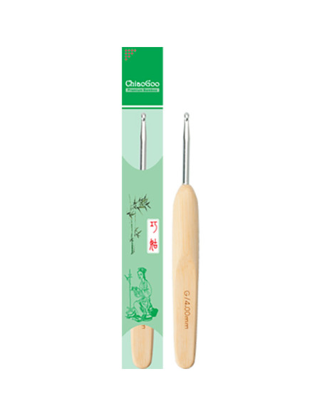 Chiaogoo ergonomic bamboo-handled metal crochet hook
