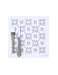 Cleaning kit for sewing machines - Gray 2