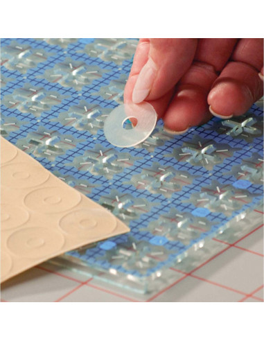 Non-slip rings for rulers