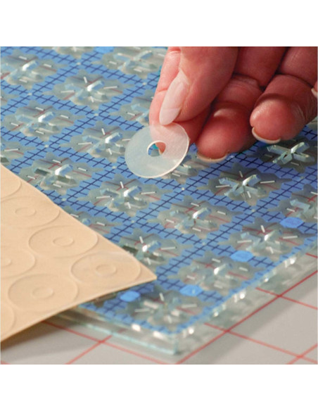 Non-slip rings for rulers