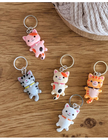 Set of 5 stitch marker rings - Small cats