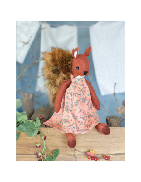 Book "Luna Lapin Makes New Friends"