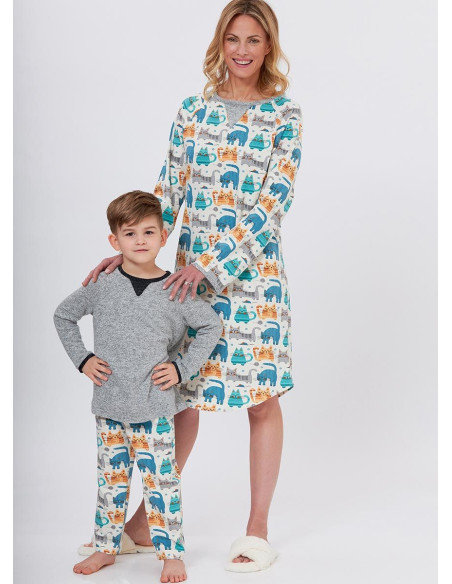 High top, tunic, and pants pattern - Butterick 6867