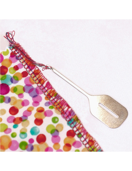Set of 2 chain stitch overlocker hooks