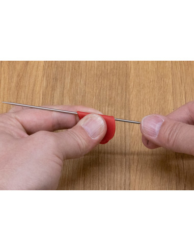 ChiaoGoo heart-shaped tightening grips