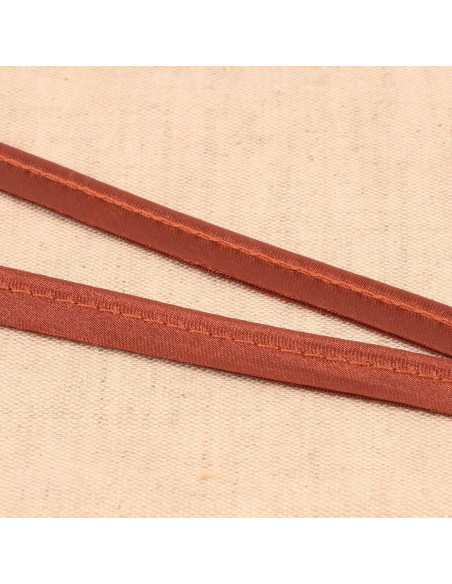 Satin piping - Squirrel
