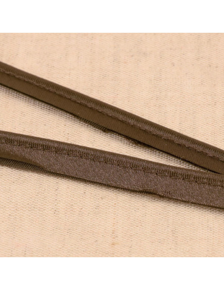 Satin piping - Plum brown
