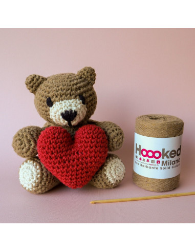 Crochet kit - Valentino the bear