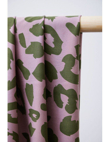 Viscose twill fabric - Urban Leo lilac