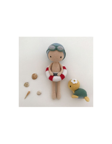 Book: Lulu's Crochet Dolls