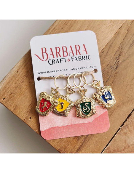 Set of 4 stitch marker rings - 4 houses