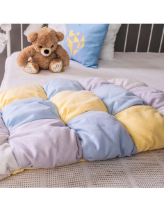 Dense and voluminous fleece Vlieseline R200 2