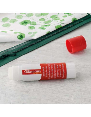Gütermann fabric adhesive stick