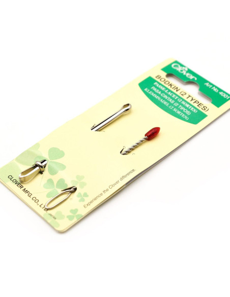 Clover shoelace threader