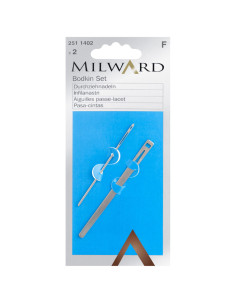 Lace threading needles