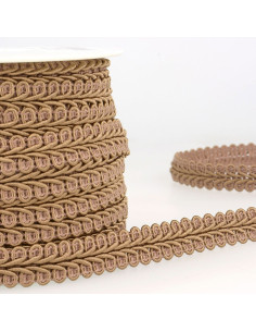 Chanel-style braid - Light brown