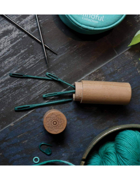 Set of 4 wooden darning needles Mindful Knit Pro